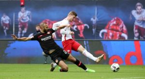 Umkämpft, spektakulär und erfolgreich. RB Leipzig mit spätem Sieg gegen Bayer Leverkusen. | GEPA Pictures - Roger Petzsche