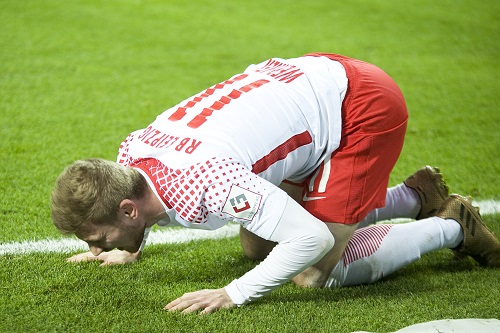 Timo Werner durfte sich im Spiel gegen Mainz über einen nichtgegebenen Elfmeter ärgern. | Foto: Dirk Hofmeister