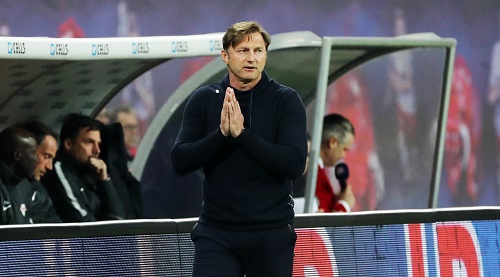Da half auch beten nicht im Spiel gegen Leverkusen. | GEPA Pictures - Sven Sonntag